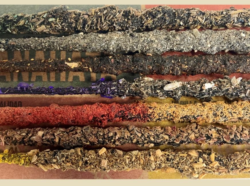 Rituale di Riequilibro dei 7 Chakra - Stick Siete Chakras - Incenso di erbe fatto a mano in Argentina - Sagrada Madre